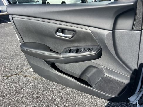 Certified 2025 Nissan Sentra SV image 12