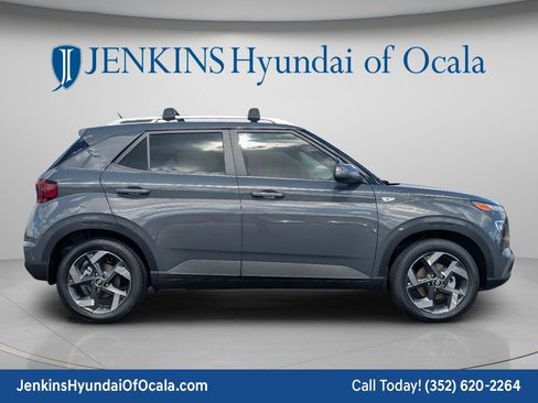 New 2026 Hyundai Venue SEL image 3