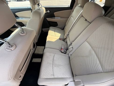 Used 2017 Dodge Journey SXT w/ Premium Group image 13