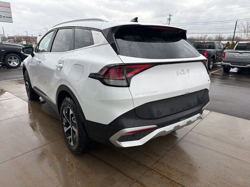 Used 2025 Kia Sportage EX AWD/4WD image 3