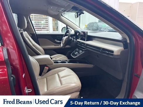 Used 2020 Lincoln Corsair AWD w/ Equipment Group 101A image 18