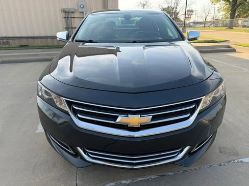 Used 2018 Chevrolet Impala Premier FWD image 2