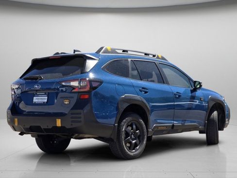 Used 2025 Subaru Outback Wilderness AWD/4WD image 21