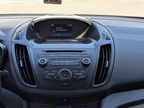 Used 2018 Ford C-MAX SE w/ Cold Weather Package FWD image 7