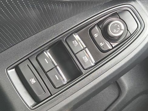 Used 2019 Subaru Crosstrek 2.0i Limited w/ Moonroof Package w/Navigation image 28