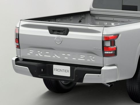 New 2026 Nissan Frontier SV w/ Tow Package AWD/4WD image 14