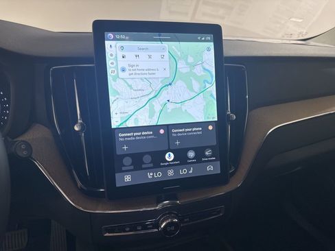 New 2026 Volvo XC60 B5 Plus w/ Climate Package image 13