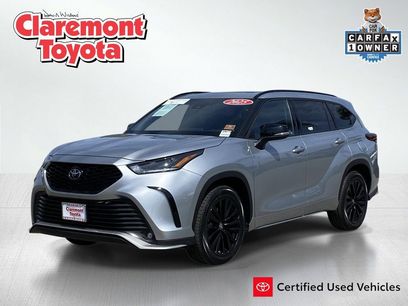 Certified 2025 Toyota Highlander XSE