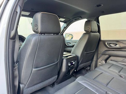 Used 2021 GMC Yukon XL SLT RWD image 13