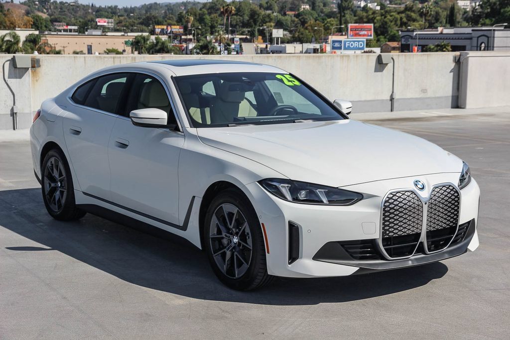 Used 2025 BMW i4 eDrive40 w/ Parking Assistance Package RWD image 3