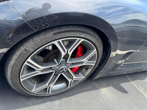 Used 2020 Kia Stinger GT2 AWD/4WD image 4