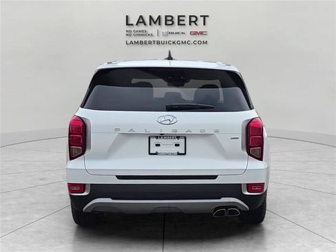 Used 2021 Hyundai Palisade SE image 3