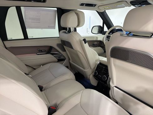 New 2026 Land Rover Range Rover Autobiography AWD/4WD image 27