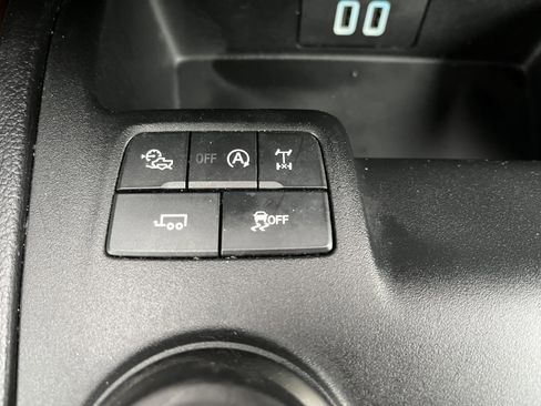 Used 2021 Ford Ranger XLT w/ FX4 Off-Road Package image 12