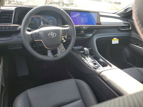 New 2026 Toyota Crown Signia AWD/4WD image 10