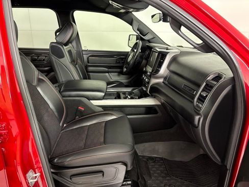 Used 2022 RAM 1500 Big Horn w/ Built-to-serve Edition AWD/4WD image 17