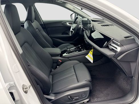 Used 2025 Audi A5 2.0T Premium Plus w/ Premium Plus image 19