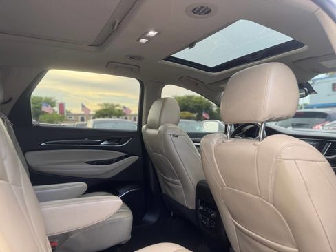 Used 2018 Buick Enclave Essence w/ Trailering Package image 11