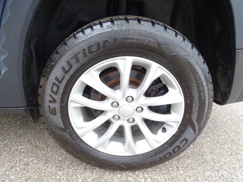 Used 2021 Jeep Cherokee Sport w/ Popular Appearance Group image 39