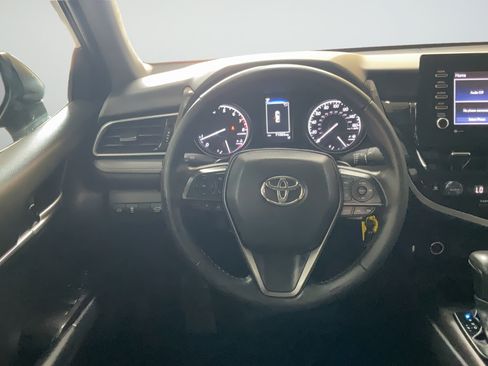 Used 2024 Toyota Camry SE FWD image 15