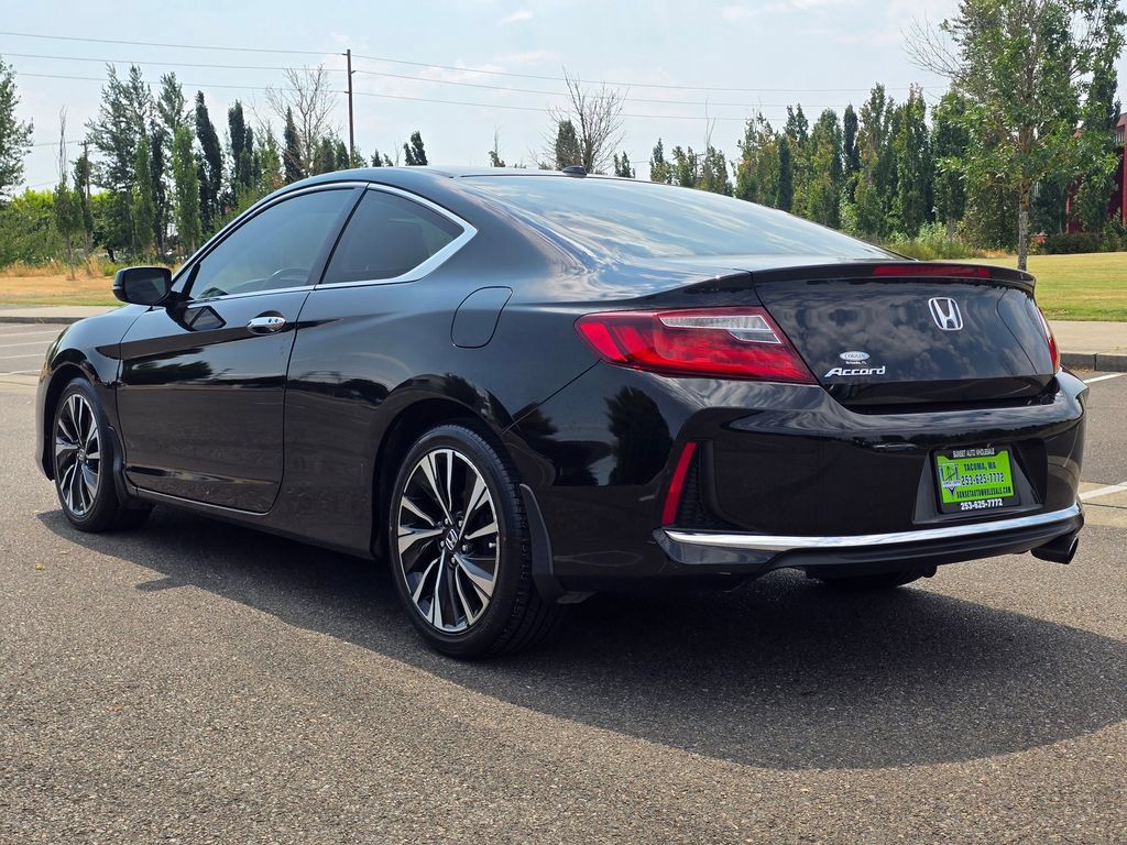 Used 2017 Honda Accord EX-L image 3