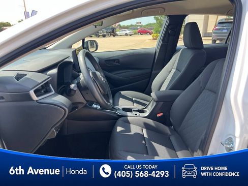 Used 2026 Toyota Corolla LE FWD image 24
