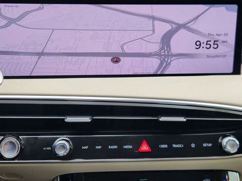 New 2026 Genesis GV70 2.5T AWD/4WD image 12