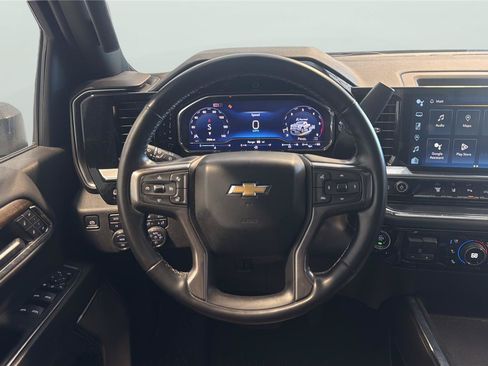 Used 2024 Chevrolet Silverado 2500 High Country w/ High Country Premium Package AWD/4WD image 13