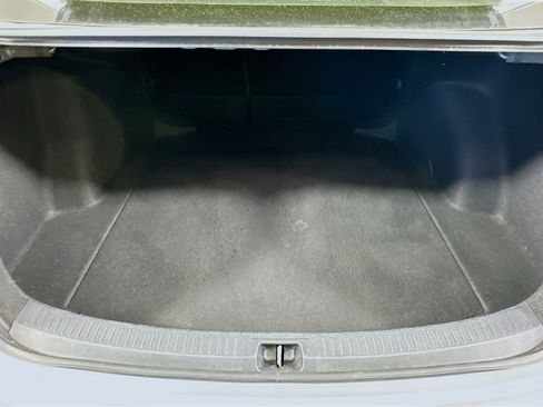 Used 2020 Toyota Corolla SE image 26