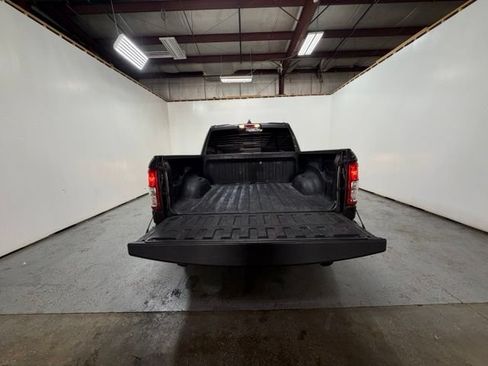 Used 2020 RAM 1500 Big Horn AWD/4WD image 9