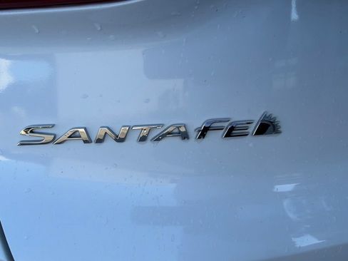 Used 2019 Hyundai Santa Fe SEL AWD/4WD image 5