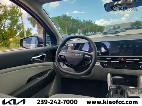 New 2026 Kia Sportage EX FWD image 20