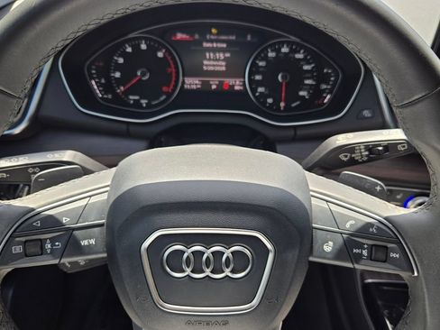 Used 2023 Audi Q5 2.0T Premium w/ Convenience Package AWD/4WD image 24