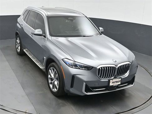 Used 2025 BMW X5 xDrive40i image 33