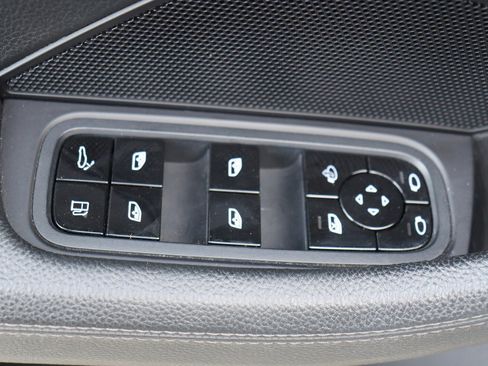 Used 2018 Porsche Panamera 4 w/ Premium Package Plus AWD/4WD image 26