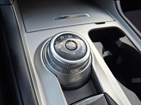 Certified 2022 Ford Explorer XLT image 15