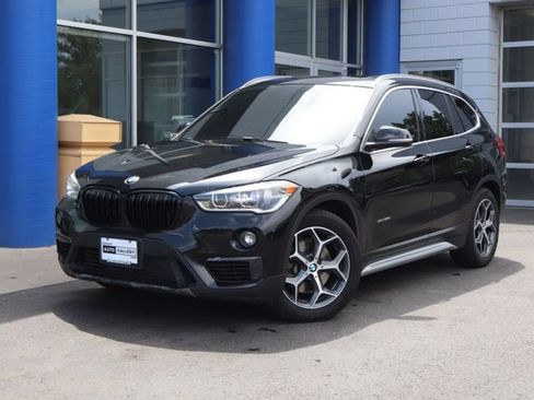 Used 2016 BMW X1 xDrive28i AWD/4WD image 1