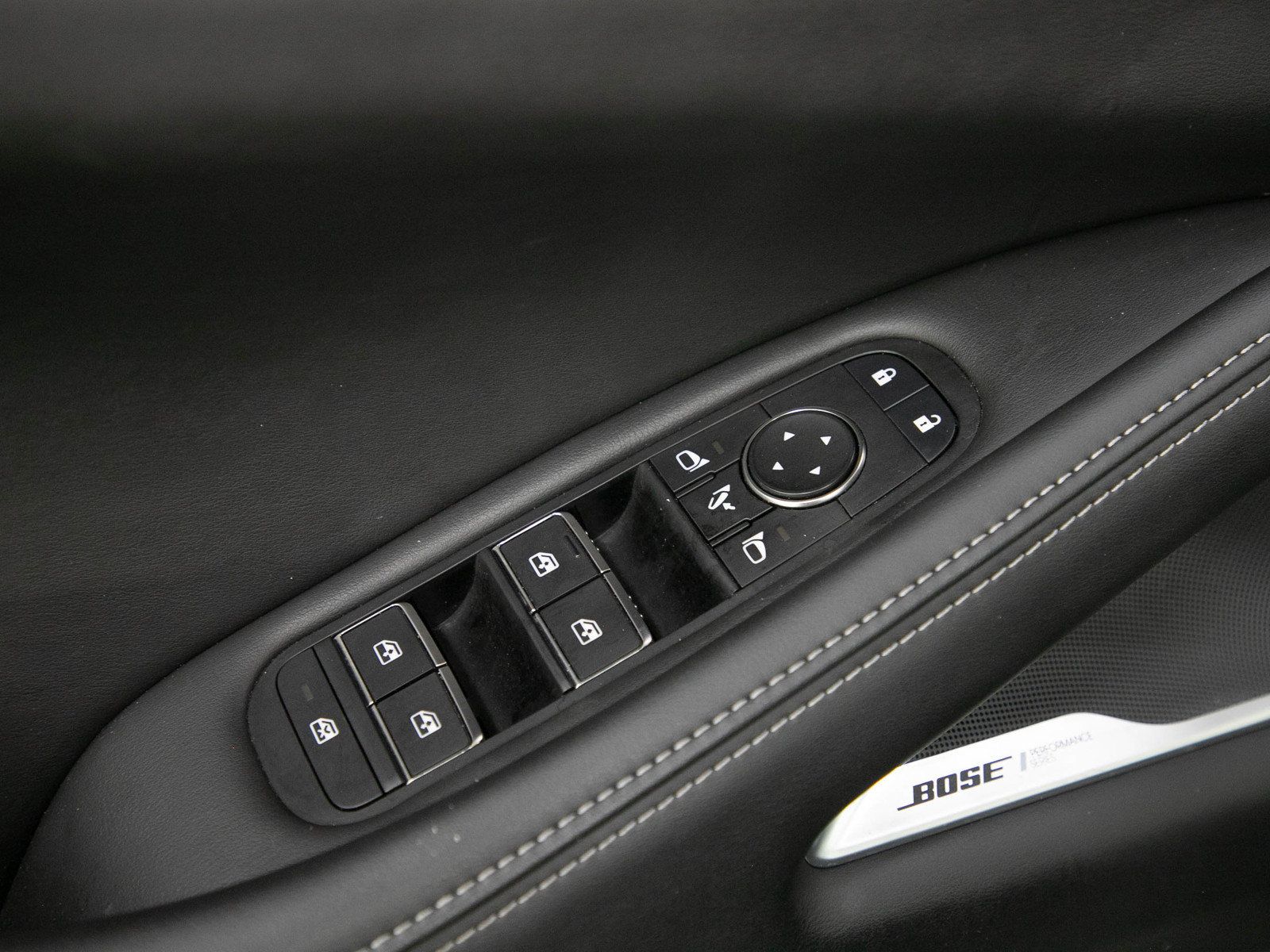 Used 2023 INFINITI QX60 Sensory AWD/4WD image 25