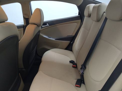 Used 2014 Hyundai Accent GLS image 18