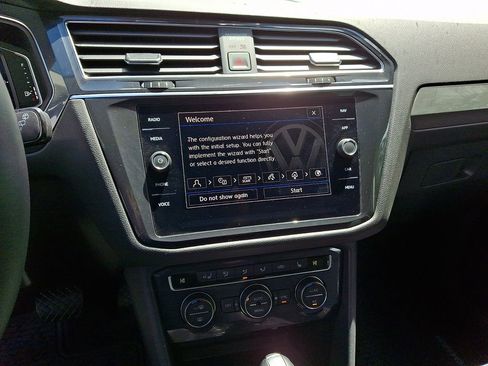 Certified 2020 Volkswagen Tiguan SEL AWD/4WD image 15
