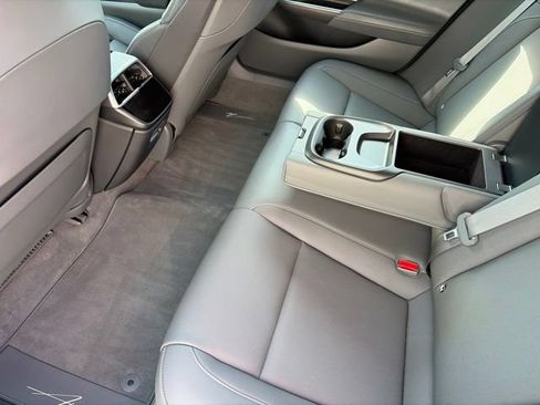 Used 2024 Lucid Air Touring AWD/4WD image 25