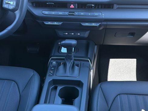 New 2027 Kia Seltos X-Line S w/ X-Line S Premium Package AWD/4WD image 17