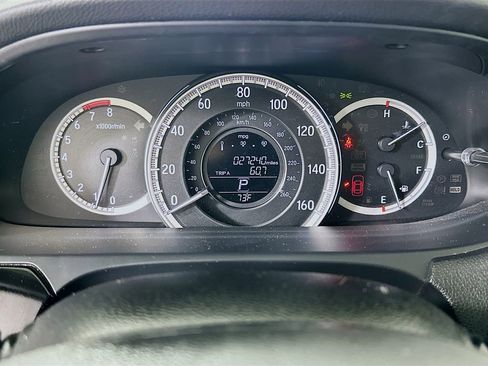 Certified 2017 Honda Accord LX image 12