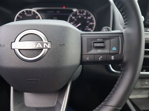 Certified 2025 Nissan Rogue SV AWD/4WD image 21
