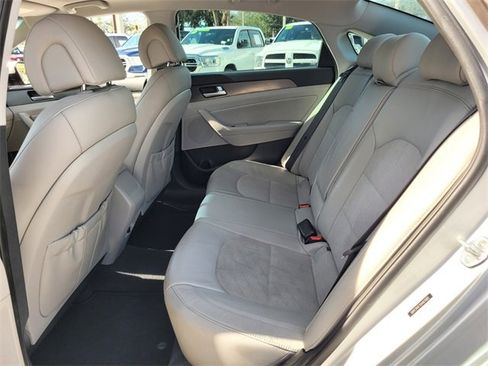 Used 2016 Hyundai Sonata Sport w/ Option Group 1V image 13