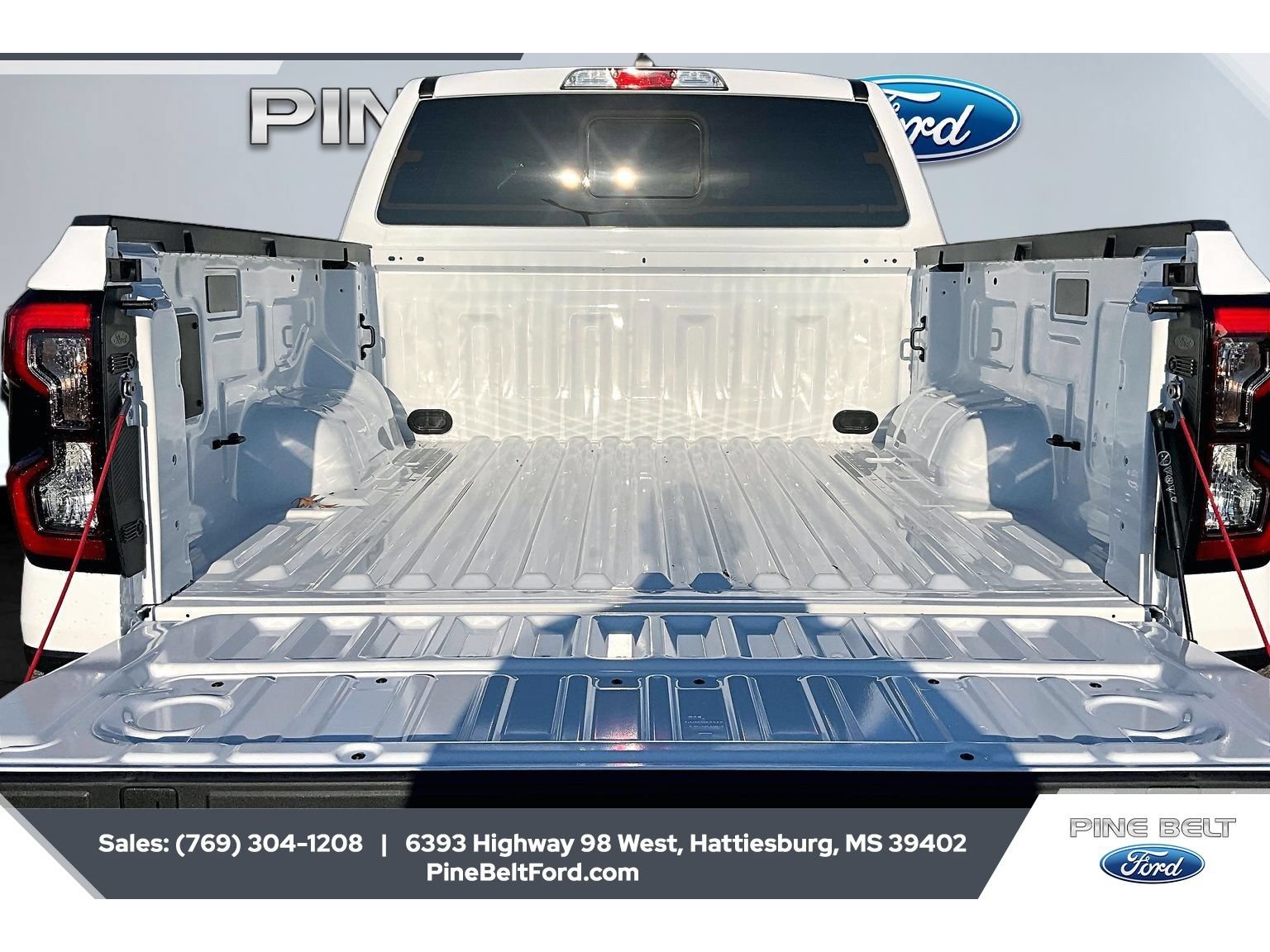 New 2026 Ford Ranger XLT w/ Equipment Group 301A High AWD/4WD image 12