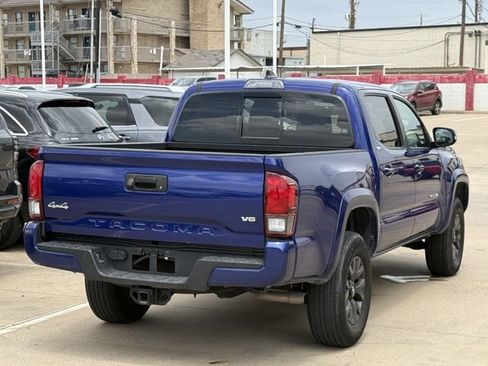 Used 2023 Toyota Tacoma SR5 w/ Technology Package AWD/4WD image 4