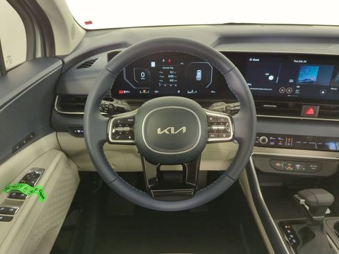 New 2026 Kia Carnival SX image 17