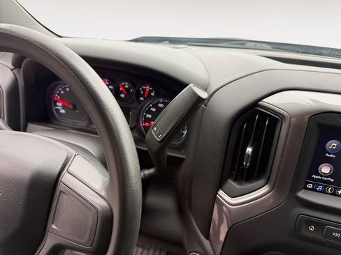 Used 2023 Chevrolet Silverado 1500 Custom AWD/4WD image 10