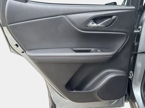 Used 2025 Chevrolet Blazer RS image 24